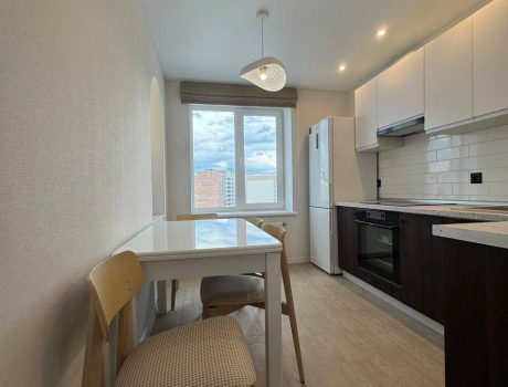 Продаж квартири 2 кімнати 75 кв. м. ЖК Grand Royal (Озерна) Хмельницький