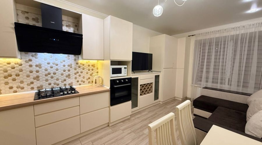 Продаж квартири 1 кімната 53 кв. м. ЖК Гармонія 2 (Виставка) Хмельницький