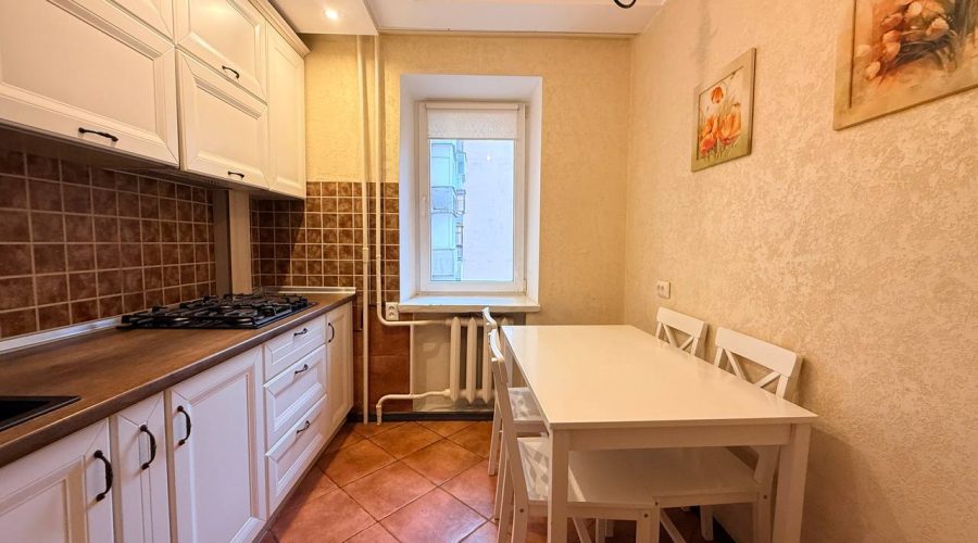 Продаж квартири 3 кімнати 64 кв. м. Степана Бандери (Виставка) Хмельницький