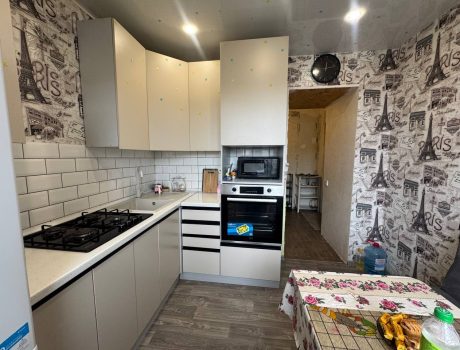 Продаж квартири 3 кімнати 65 кв. м. Пілотська (Заготзерно) Хмельницький