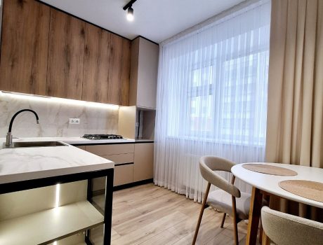 Продаж квартири 1 кімната 43 кв. м. ЖК Щасливий (Виставка) Хмельницький