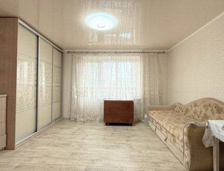 Оренда 1 кімната 35 кв. м. Прибузька (Центр) Хмельницький