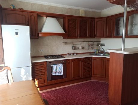 Оренда 2 кімнати 90 кв. м. (Центр) Хмельницький