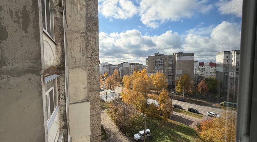 Продаж квартири 5 кімнат 98 кв. м. Панаса Мирного (Озерна) Хмельницький
