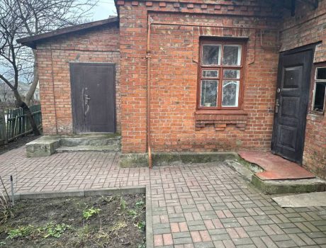 Продаж будинку 4 кімнати 79 кв. м. 6 сот. Героїв Крут (Дубове) Хмельницький