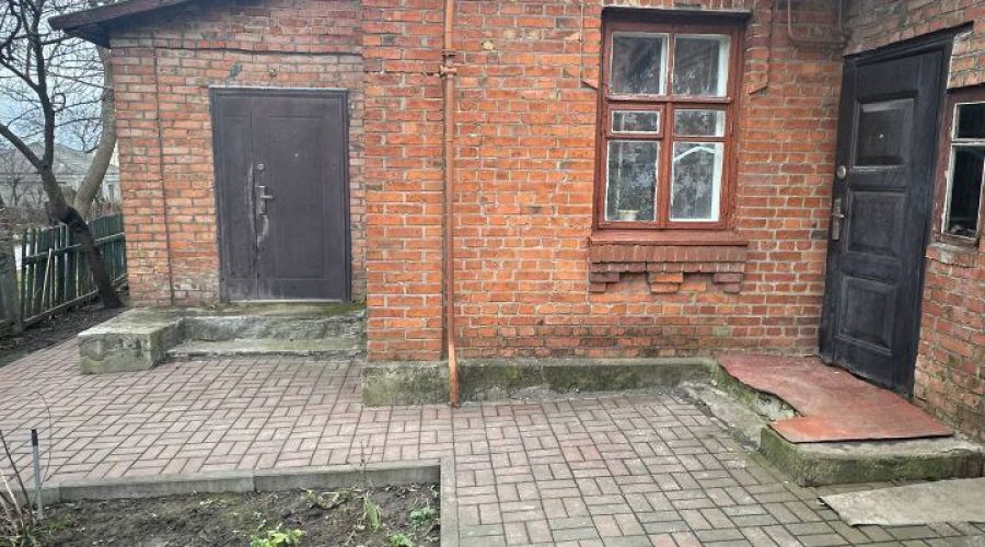 Продаж будинку 4 кімнати 79 кв. м. 6 сот. Героїв Крут (Дубове) Хмельницький