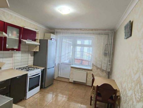 Продаж квартири 1 кімната 40 кв. м. Лісогринівецька (Озерна) Хмельницький