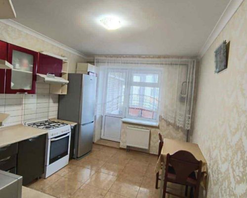 Продаж квартири 1 кімната 40 кв. м. Лісогринівецька (Озерна) Хмельницький