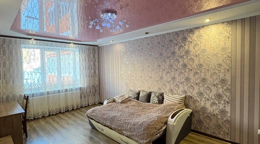 Оренда 1 кімната 49 кв. м. Лісогринівецька (Озерна) Хмельницький