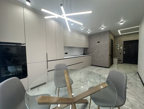 Продаж квартири 1 кімната 49 кв. м. Лісогринівецька (Озерна) Хмельницький