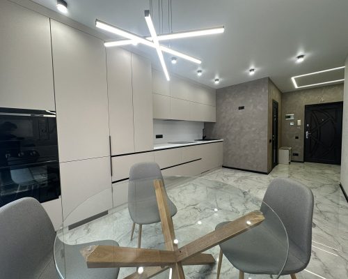 Продаж квартири 1 кімната 49 кв. м. Лісогринівецька (Озерна) Хмельницький