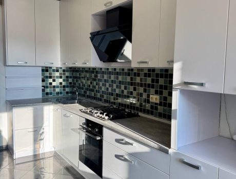 Продаж квартири 2 кімнати 83 кв. м. С. Бандери (Виставка) Хмельницький