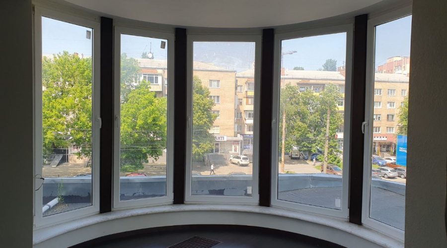 Продаж квартири 5 кімнат 197 кв. м. Зарічанська (Виставка) Хмельницький