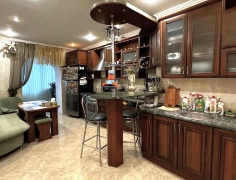 Оренда 3 кімнати 98 кв. м. Свободи (Центр) Хмельницький