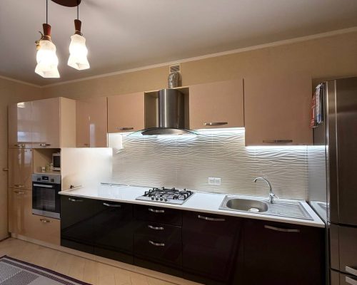 Продаж квартири 3 кімнати 82 кв. м. Панаса Мирного (Озерна) Хмельницький