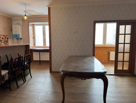 Продаж квартири 2 кімнати 75 кв. м. ЖК Корона (Дубове) Хмельницький