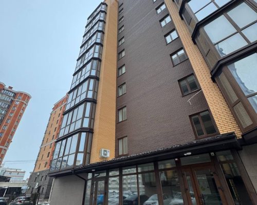 Оренда 1 кімната 52 кв. м. Зарічанська (Виставка) Хмельницький