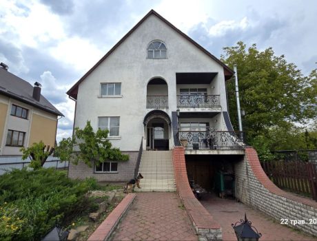 Продаж будинку 318 кв. м. 10 сот. Провулок Стельмаха (Виставка) Хмельницький