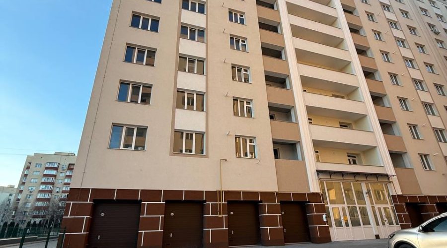 Продаж квартири 2 кімнати 68 кв. м. Кармелюка (Озерна) Хмельницький