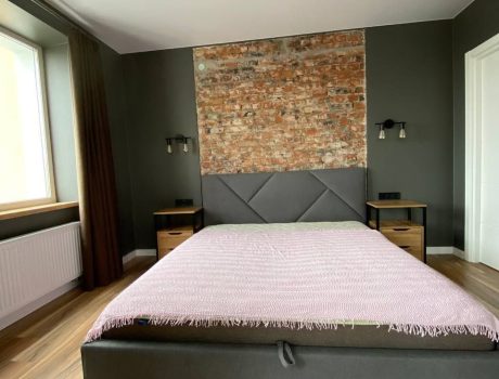 Продаж квартири 3 кімнати 130 кв. м. проспект Миру (Виставка) Хмельницький