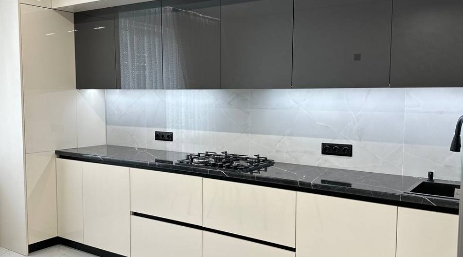 Продаж квартири 2 кімнати 74 кв. м. ЖК Авіла Комфорт ІІ (Виставка) Хмельницький