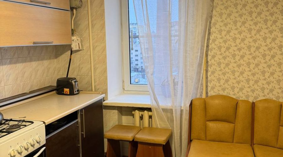 Оренда 3 кімнати 70 кв. м. провулок Шевченка (Центр) Хмельницький