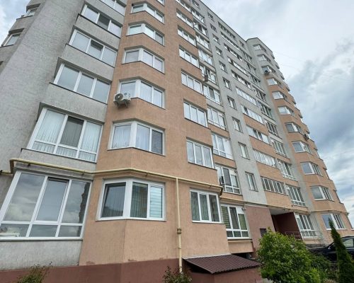 Продаж квартири 1 кімната 53 кв. м. Будівельників (Виставка) Хмельницький