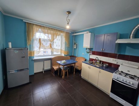 Оренда 3 кімнати 89 кв. м. Інститутська (Південно-Захід) Хмельницький