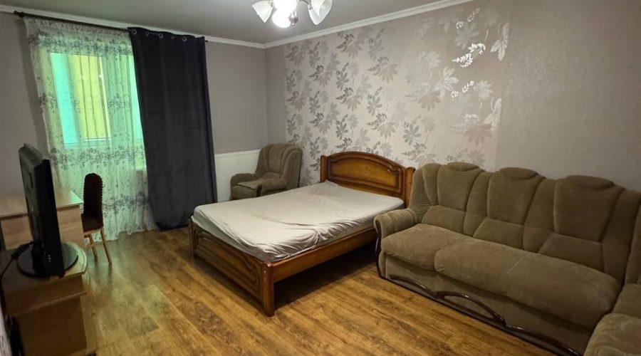 Оренда 1 кімната 48 кв. м. Трудова (Виставка) Хмельницький