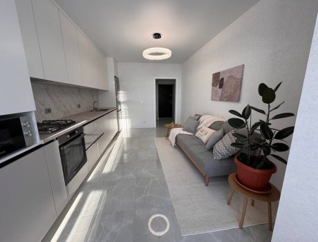 Продаж квартири 1 кімната 47 кв. м. Лісогринівецька (Озерна) Хмельницький