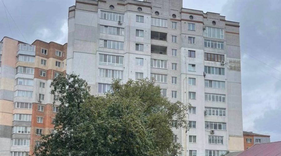 Продаж квартири 2 кімнати 85 кв. м. Водопровідна (Центр) Хмельницький