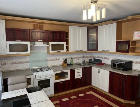 Продаж квартири 2 кімнати 75 кв. м. Свободи (Центр) Хмельницький