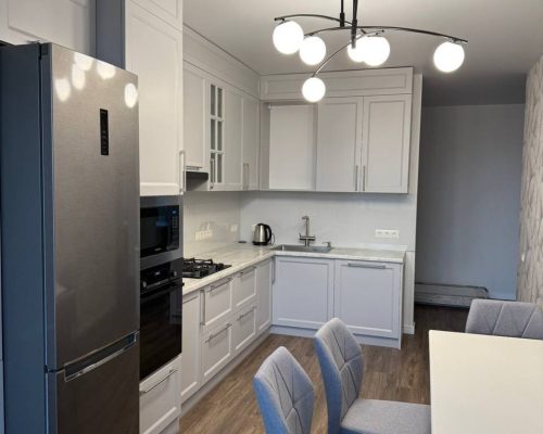 Оренда 2 кімнати 74 кв. м. Лісогринівецька (Озерна) Хмельницький