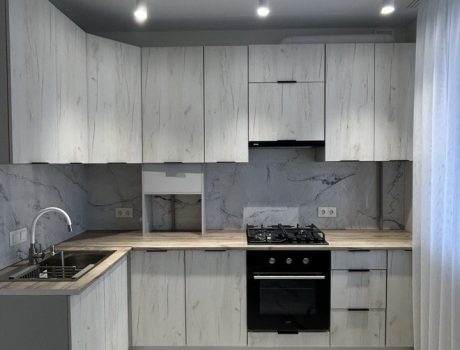 Продаж квартири 1 кімната 43 кв. м. Авіла Сіті (Озерна) Хмельницький