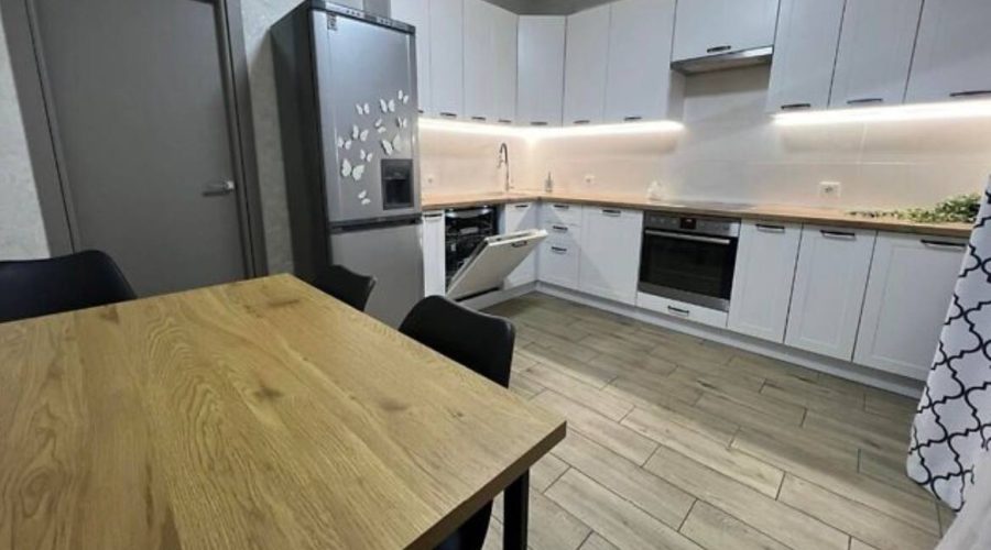 Оренда 2 кімнати 75 кв. м. ЖК Дім (Ракове) Хмельницький