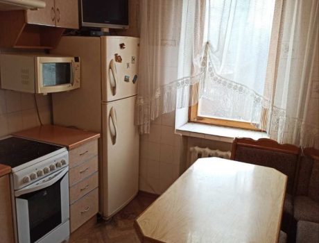 Оренда 2 кімнати 50 кв. м. Провулок Прибузький (Заготзерно) Хмельницький