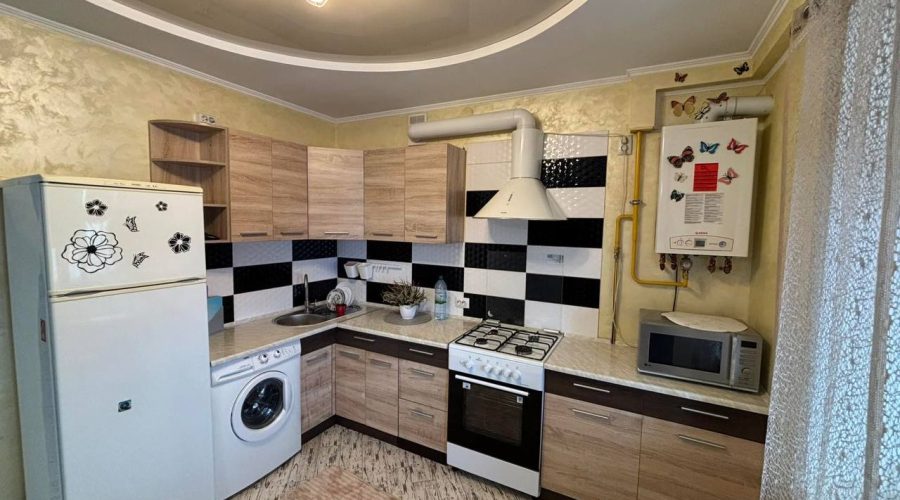 Оренда 2 кімнати 55 кв. м. Зарічанська (Виставка) Хмельницький