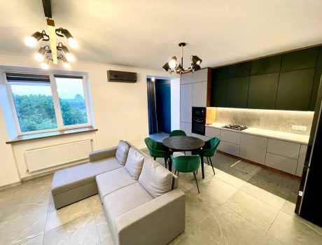 Оренда 2 кімнати 79 кв. м. Старокостянтинівське шосе (Виставка) Хмельницький