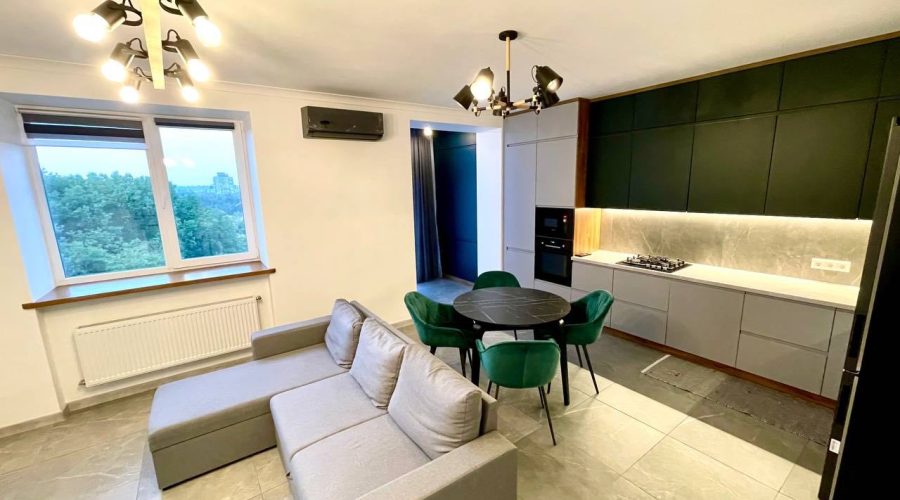 Оренда 2 кімнати 79 кв. м. Старокостянтинівське шосе (Виставка) Хмельницький