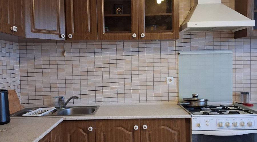 Оренда 2 кімнати 70 кв. м. (Центр) Хмельницький