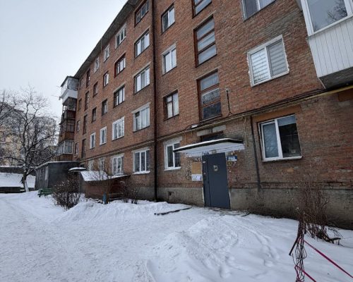 Продаж квартири 3 кімнати 61 кв. м. Зарічанська (Виставка) Хмельницький