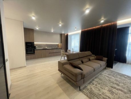 Оренда 1 кімната 67 кв. м. Проскурівського підпілля (Центр) Хмельницький