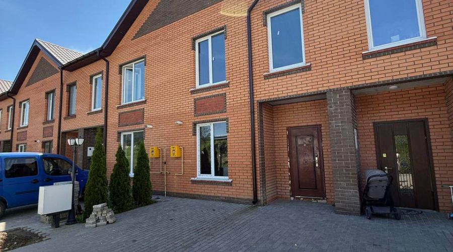 Продаж квартири 3 кімнати 112 кв. м. ЖК Перший Парковий (Озерна) Хмельницький