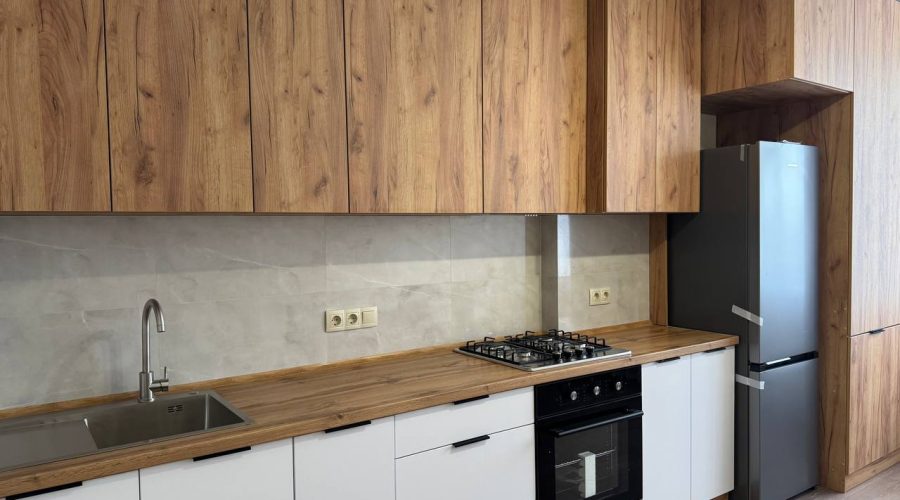 Продаж квартири 1 кімната 45 кв. м. Лісогринівецька (Озерна) Хмельницький