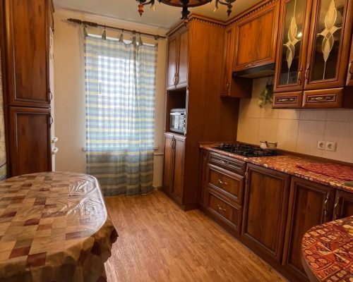 Оренда 3 кімнати 67 кв. м. Водопровідна (Центр) Хмельницький