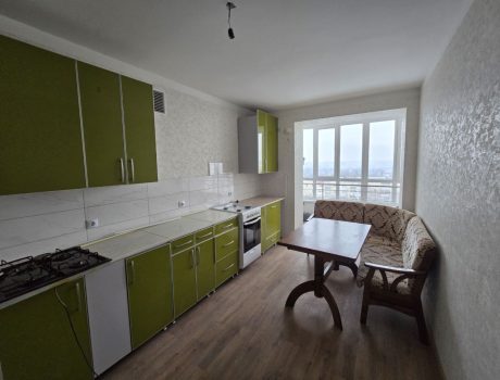 Продаж квартири 3 кімнати 85 кв. м. Ранкова (Дубове) Хмельницький