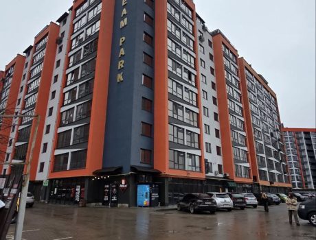 Продаж квартири 2 кімнати 73 кв. м. ЖК Дрім Парк (Центр) Хмельницький