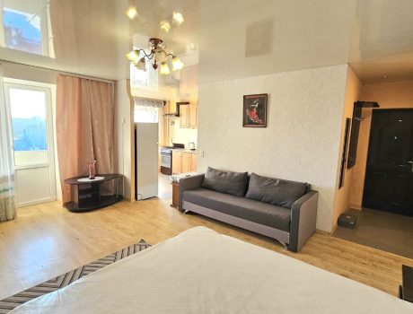 Оренда 1 кімната 38 кв. м. Зарічанська (Виставка) Хмельницький