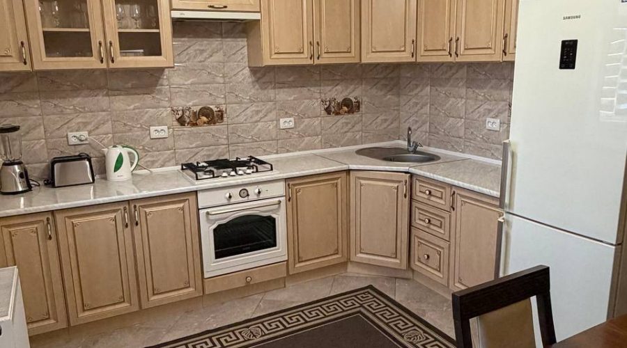 Продаж квартири 2 кімнати 73 кв. м. пров. Героїв Маріуполя (Центр) Хмельницький