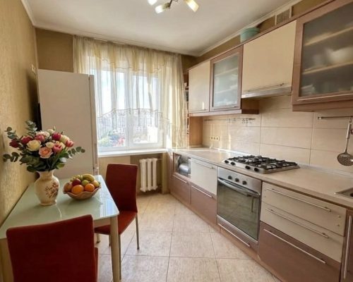 Продаж квартири 1 кімната 35 кв. м. Прибузька (Центр) Хмельницький